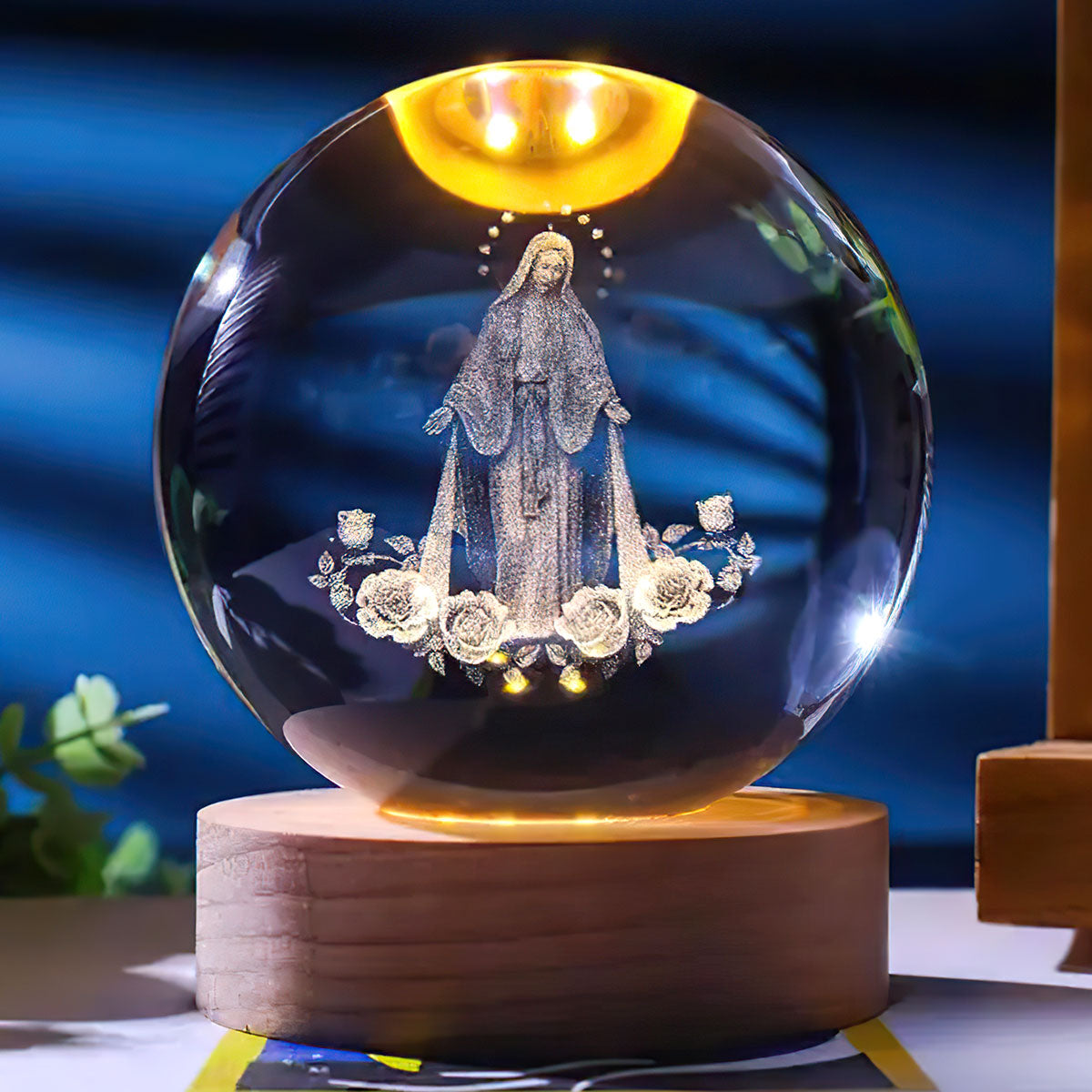 3D The Virgin Mary Wooden Base Crystal Globe